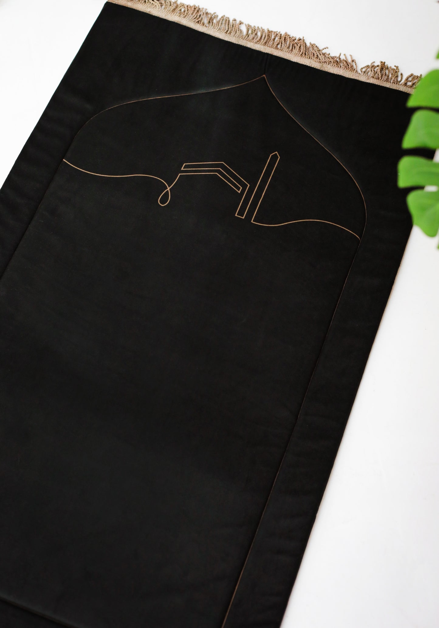 Makkah Moments in Black Padded Rug