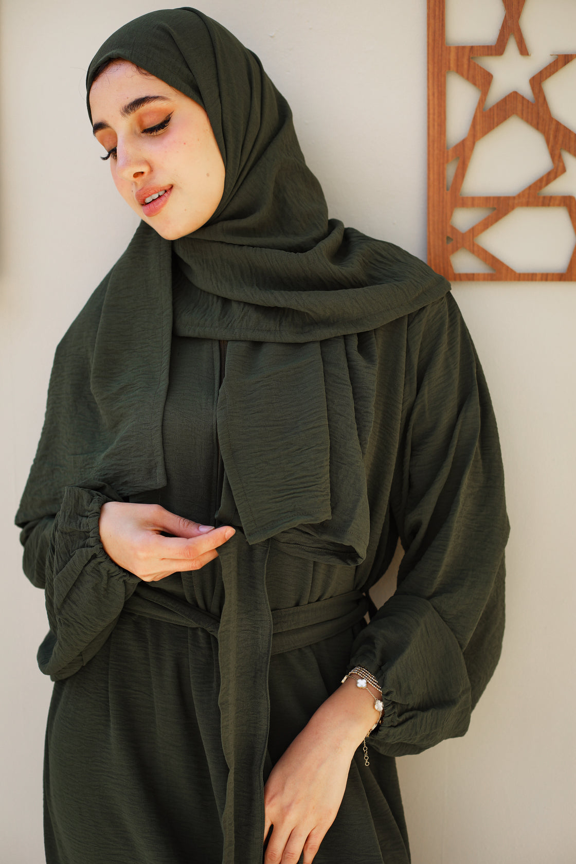 Arabian Grace in Olive Green