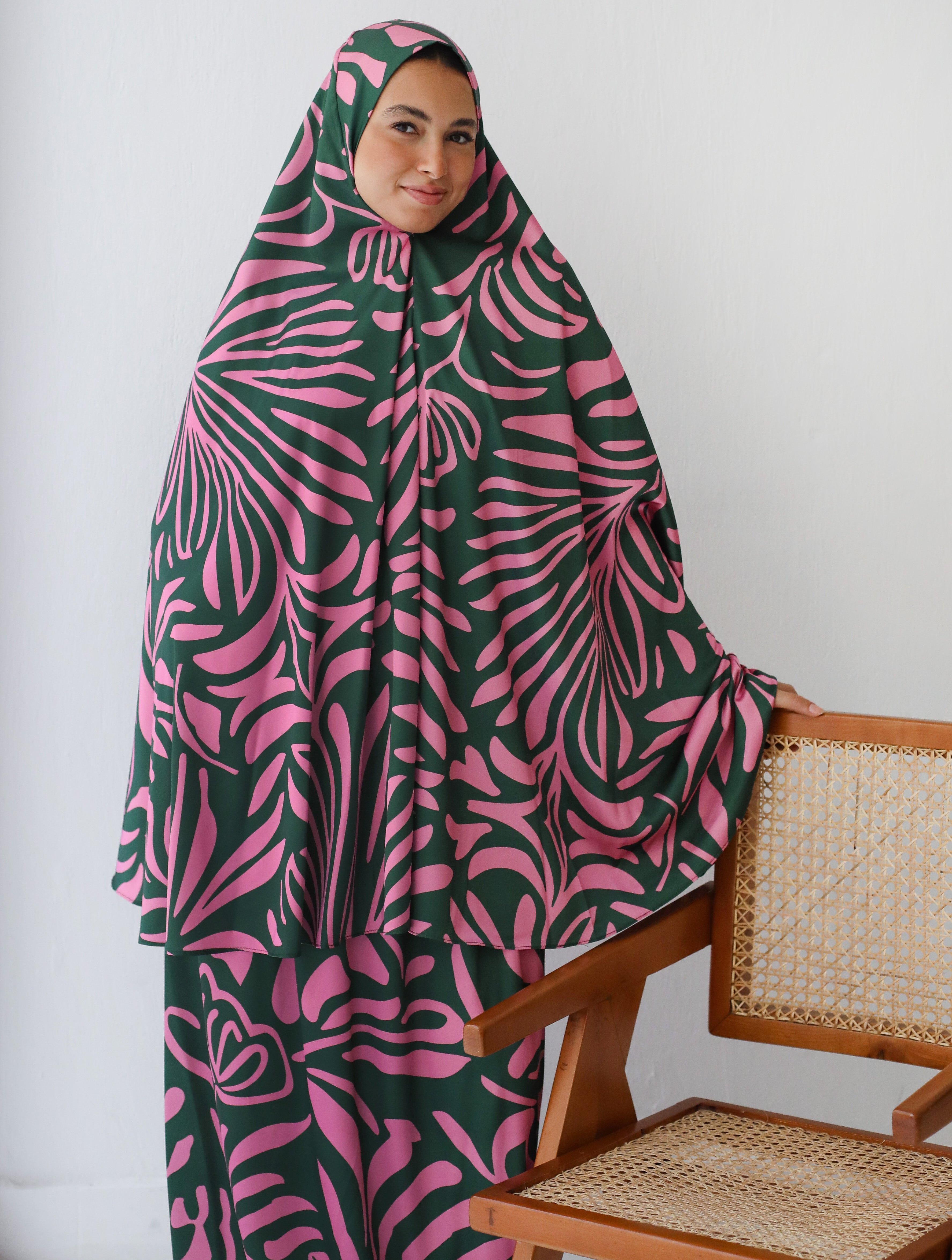 Fiora Green Prayer Set