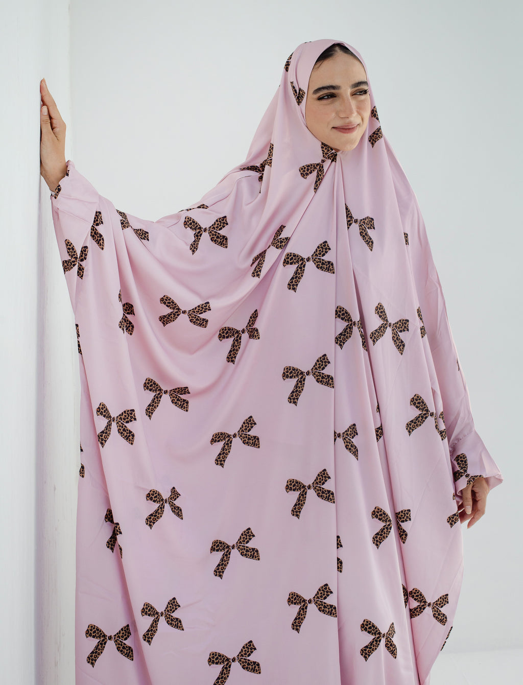 Leopard Ties - Slip on Khimar