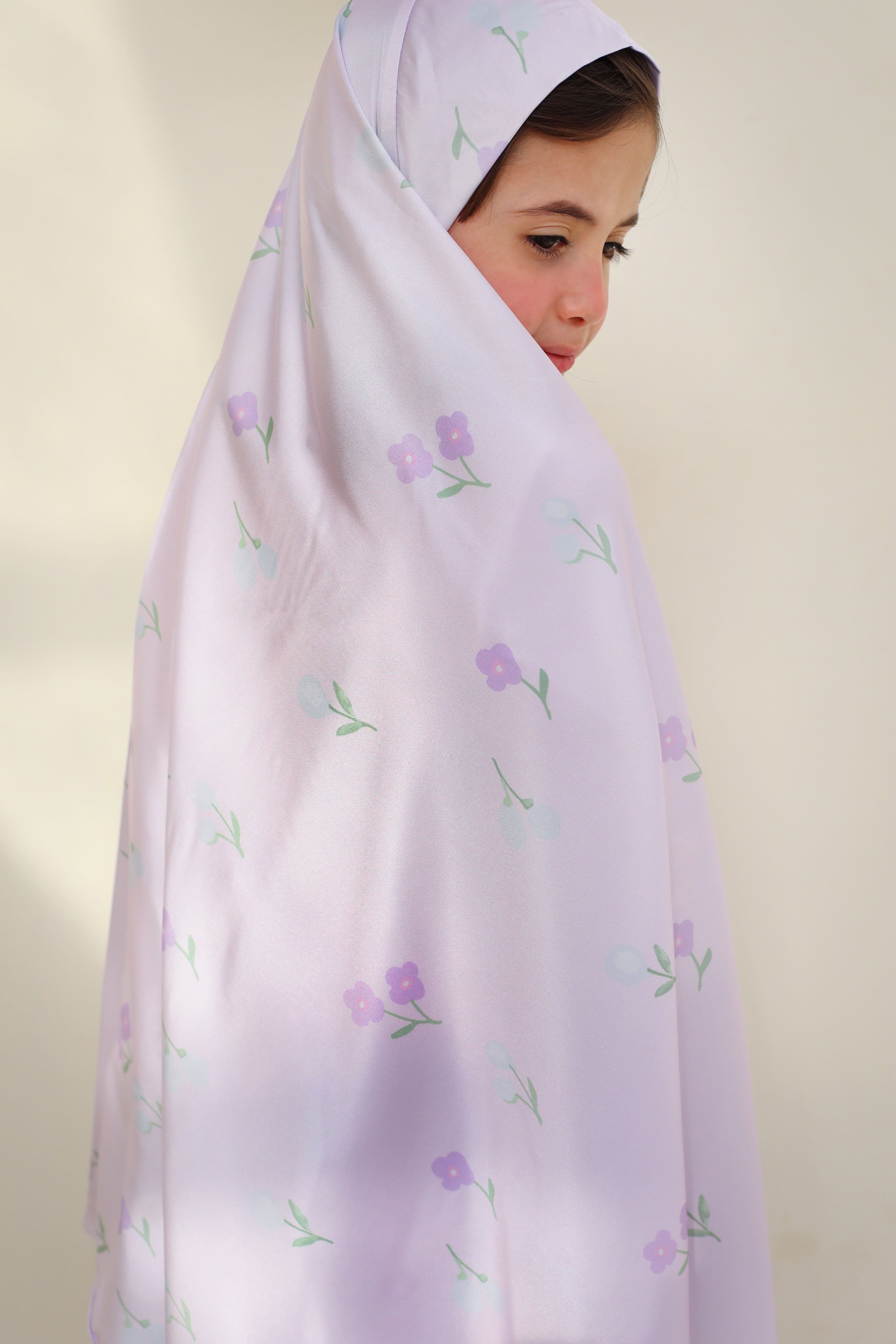 Mauve Petals Prayer Set