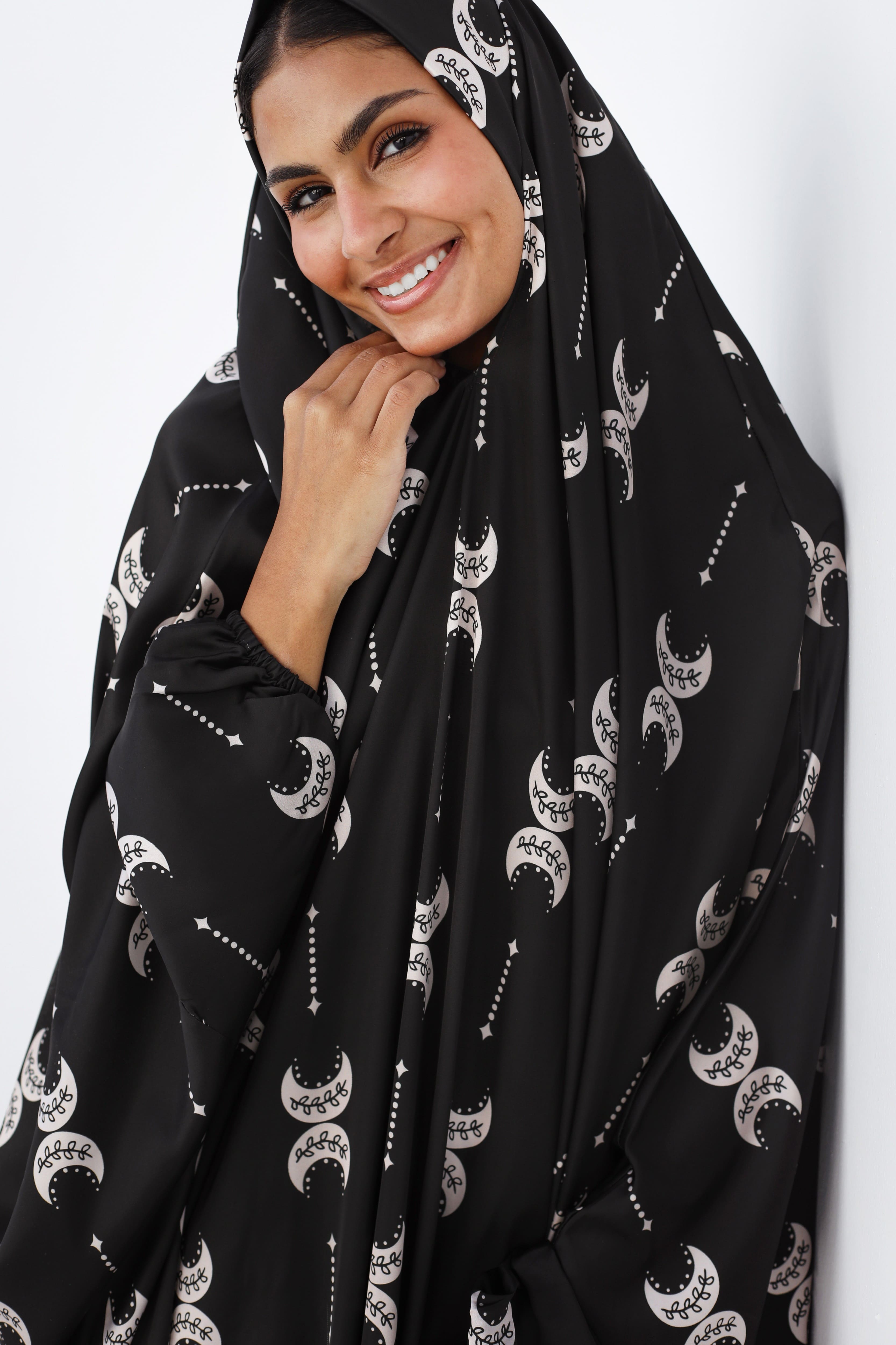 Moonflower Khimar