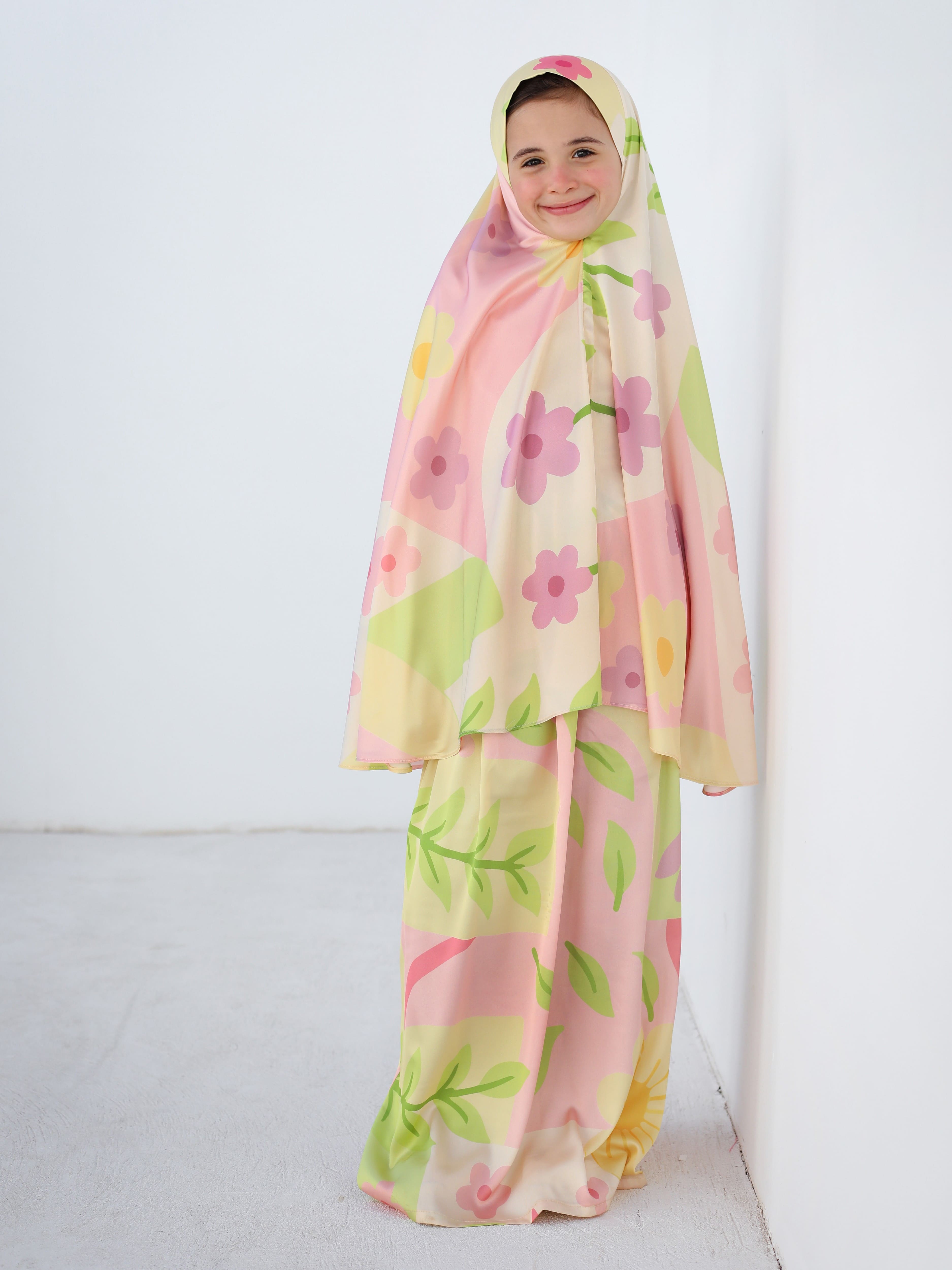 Sunshine Bloom Prayer Set