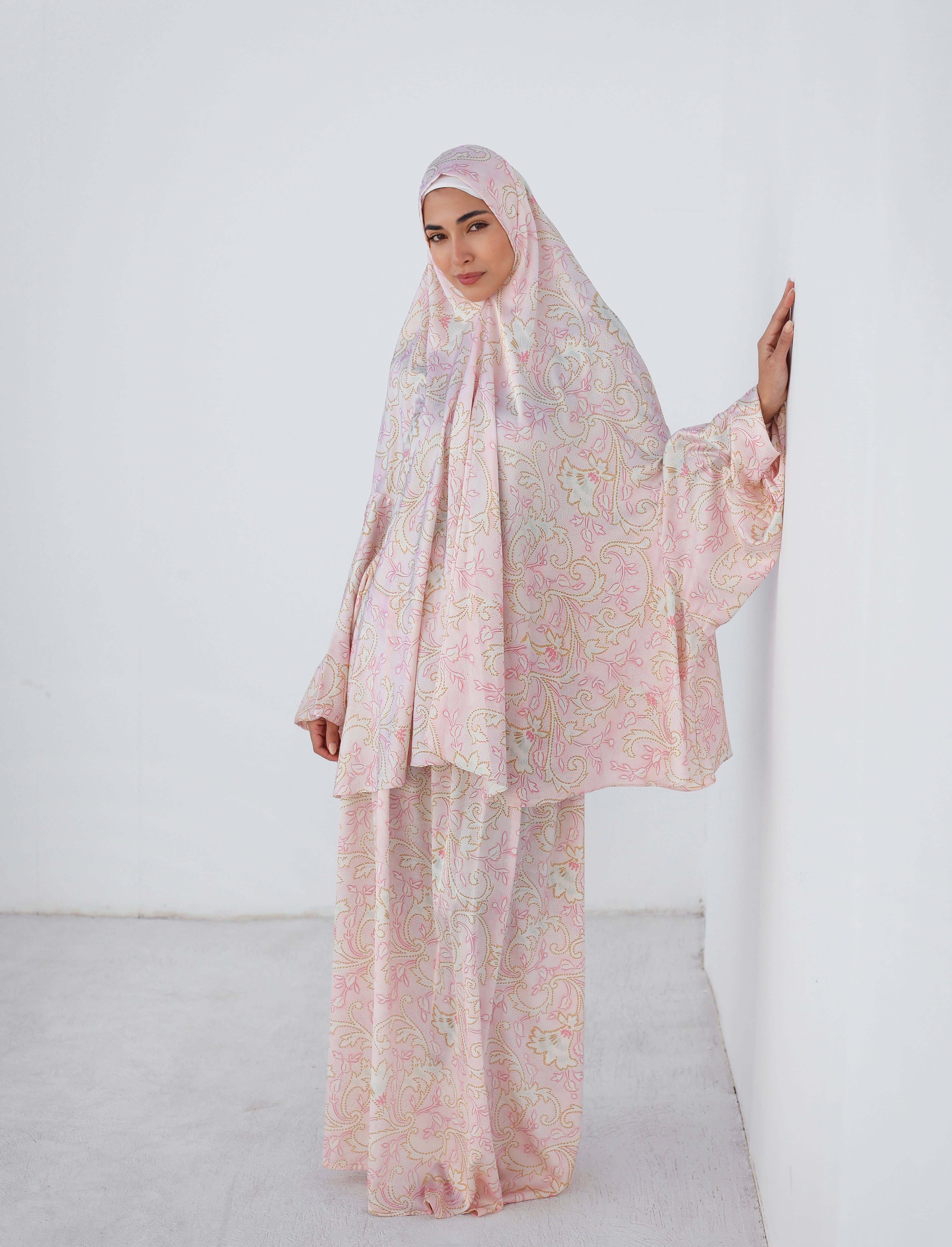 Pink Petals Prayer Set