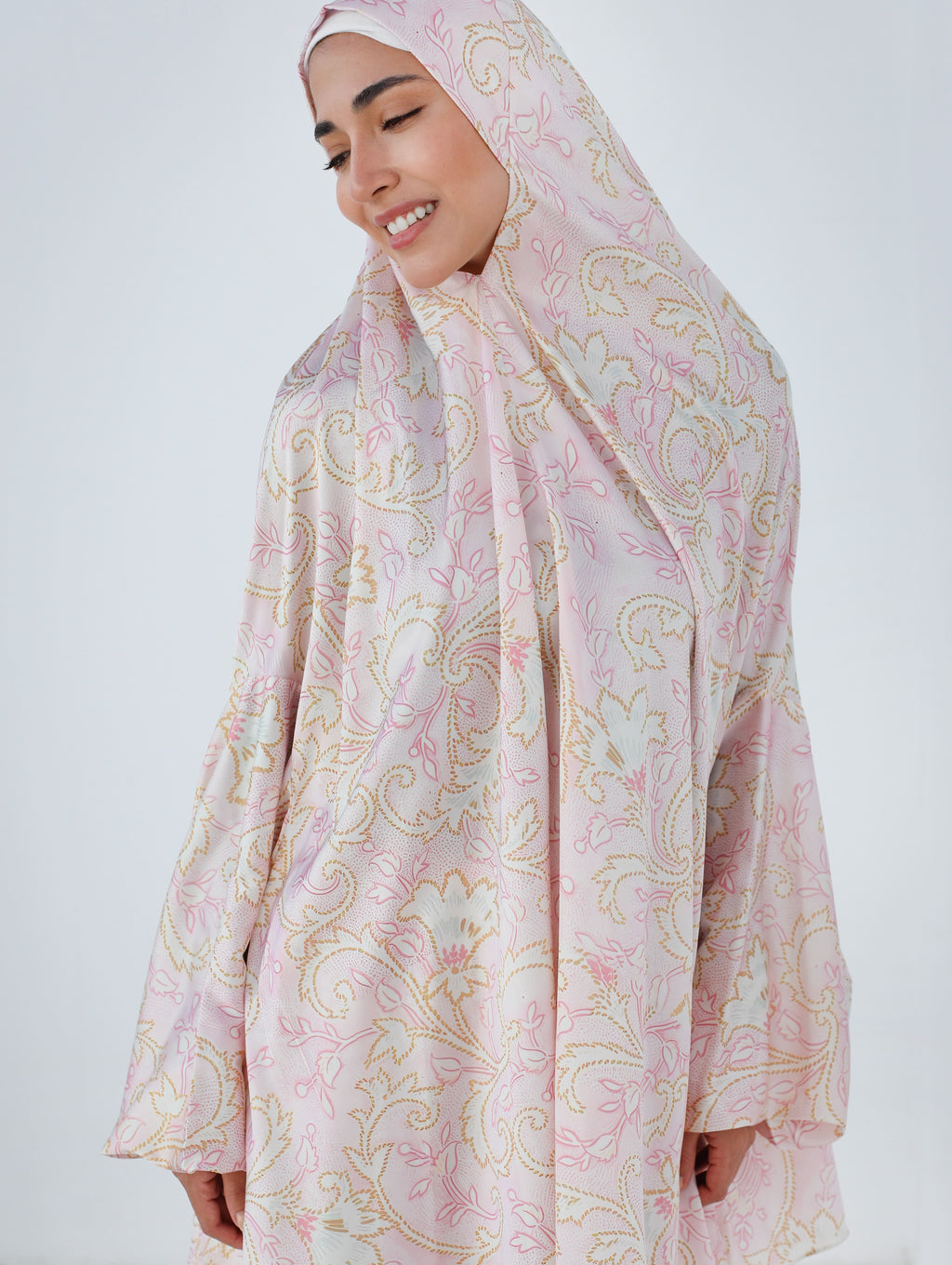 Pink Petals Prayer Set