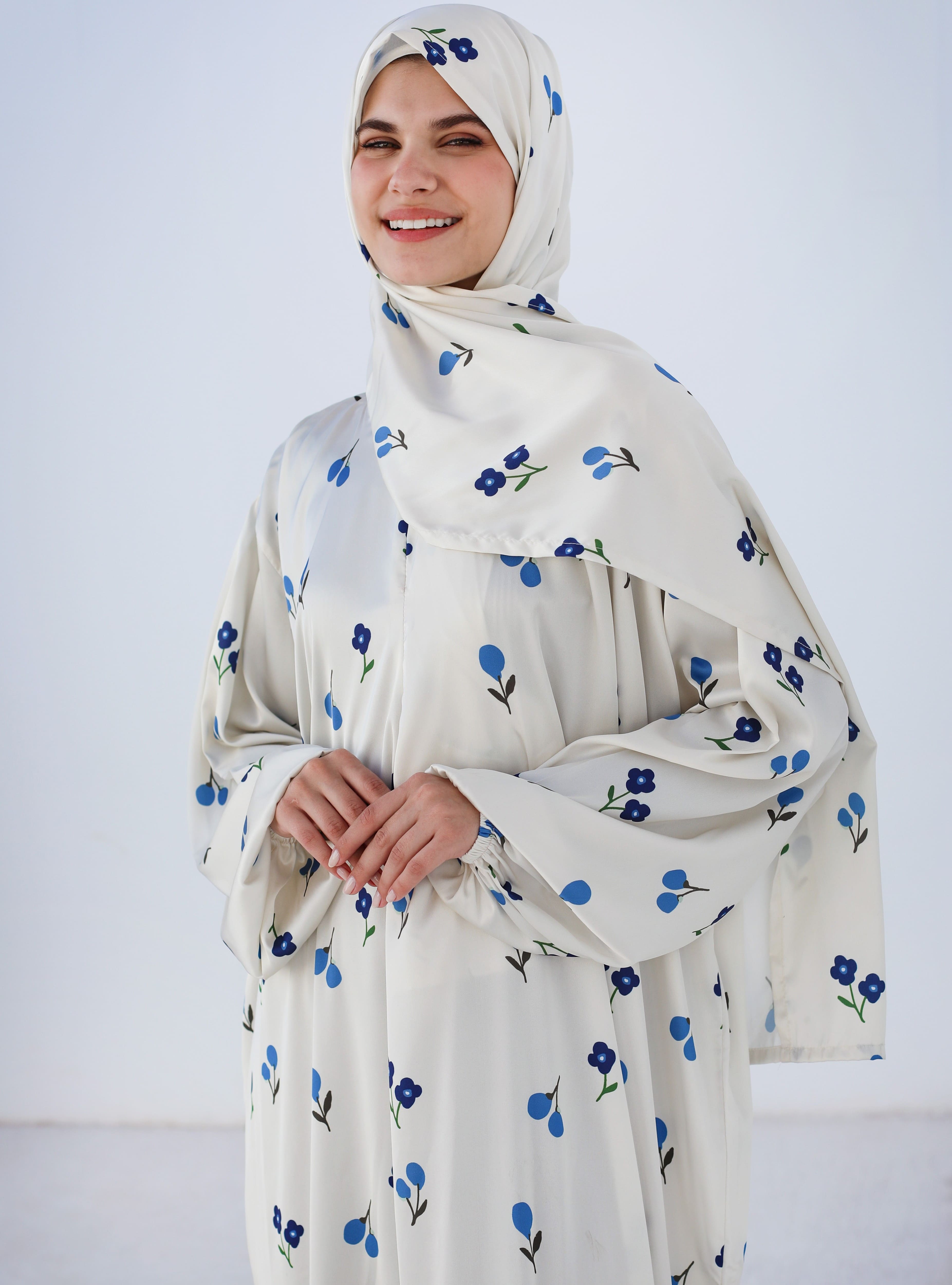Creamy Bloom Prayer Dress