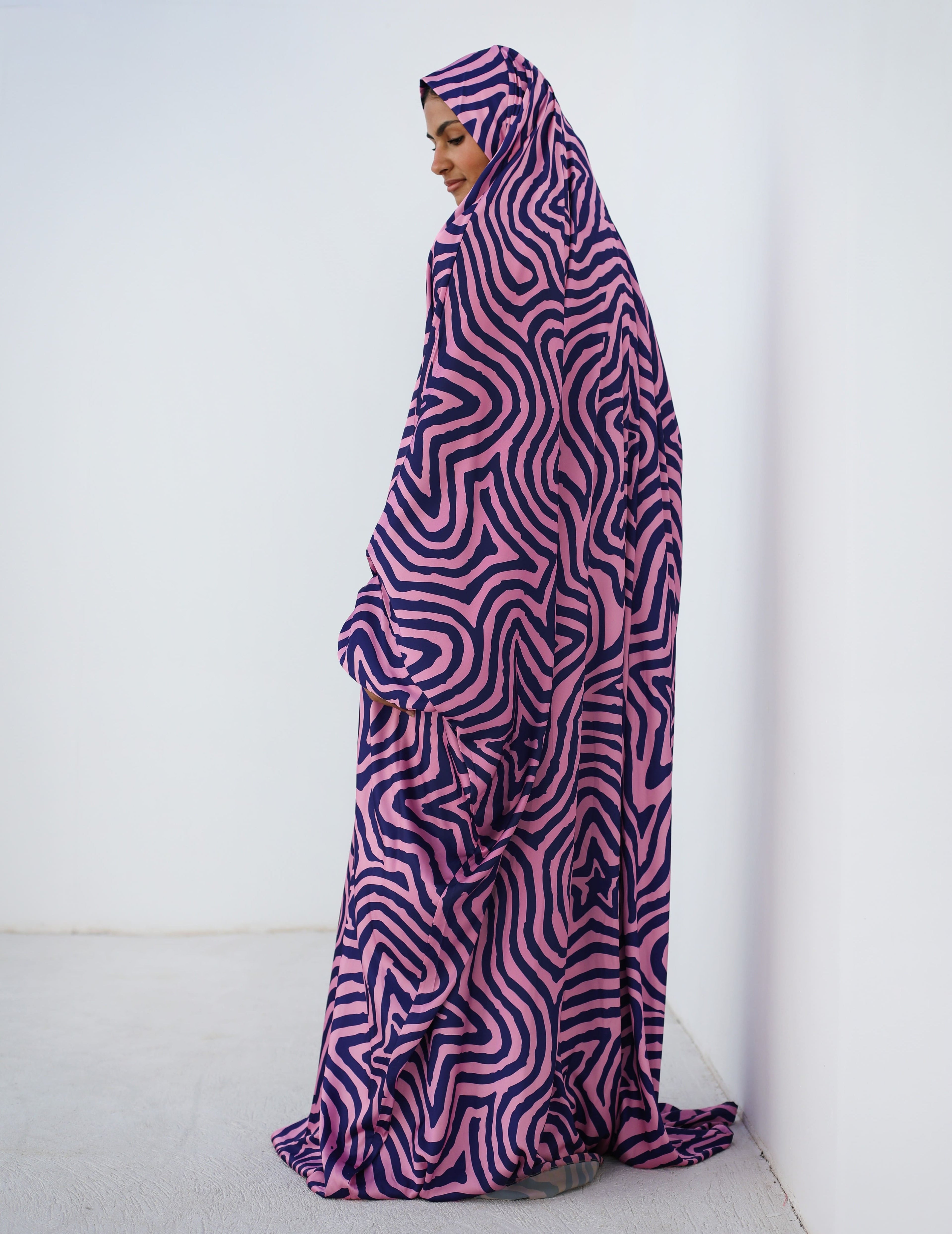 Starlight Ripple Khimar