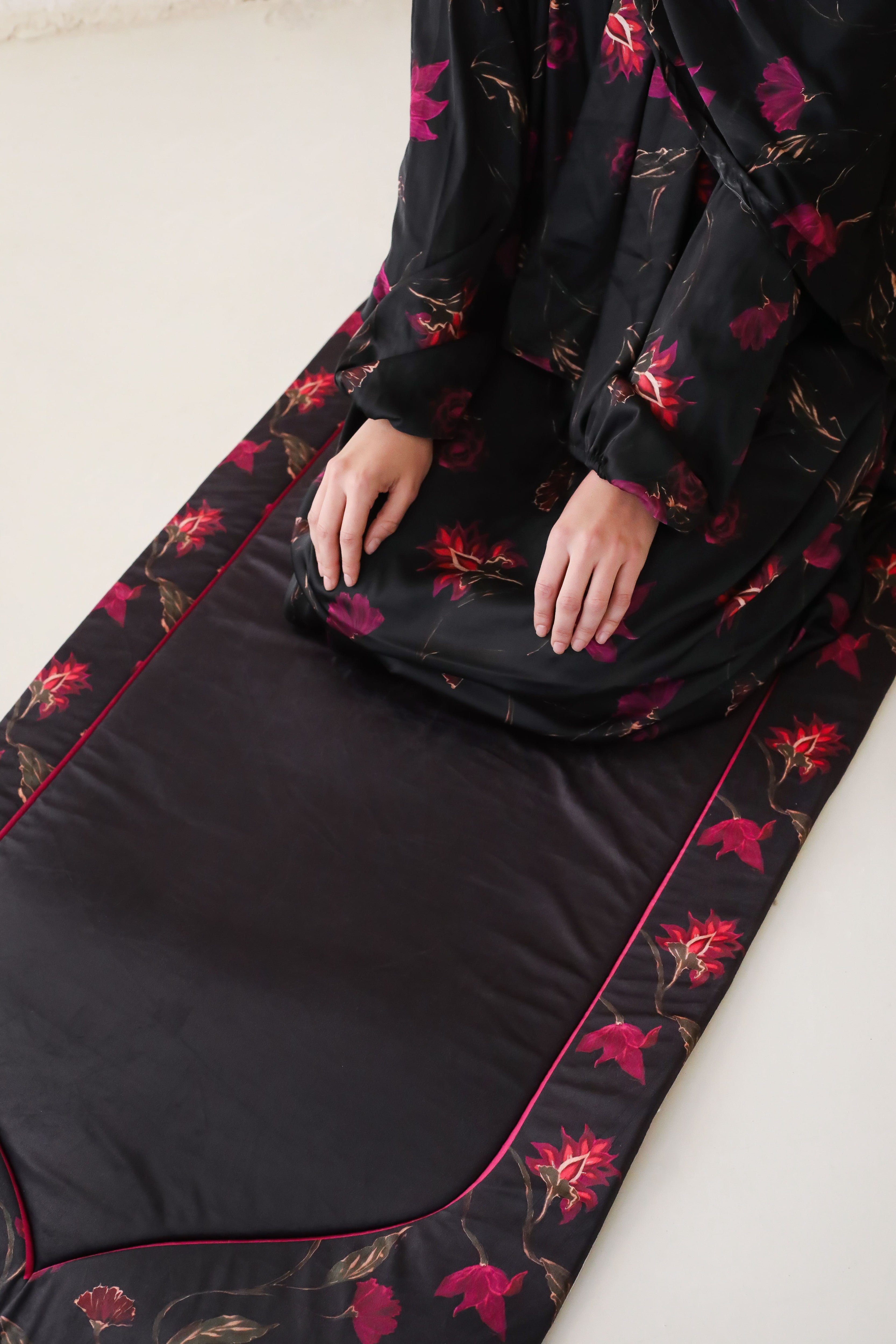 Midnight Roses matching Set