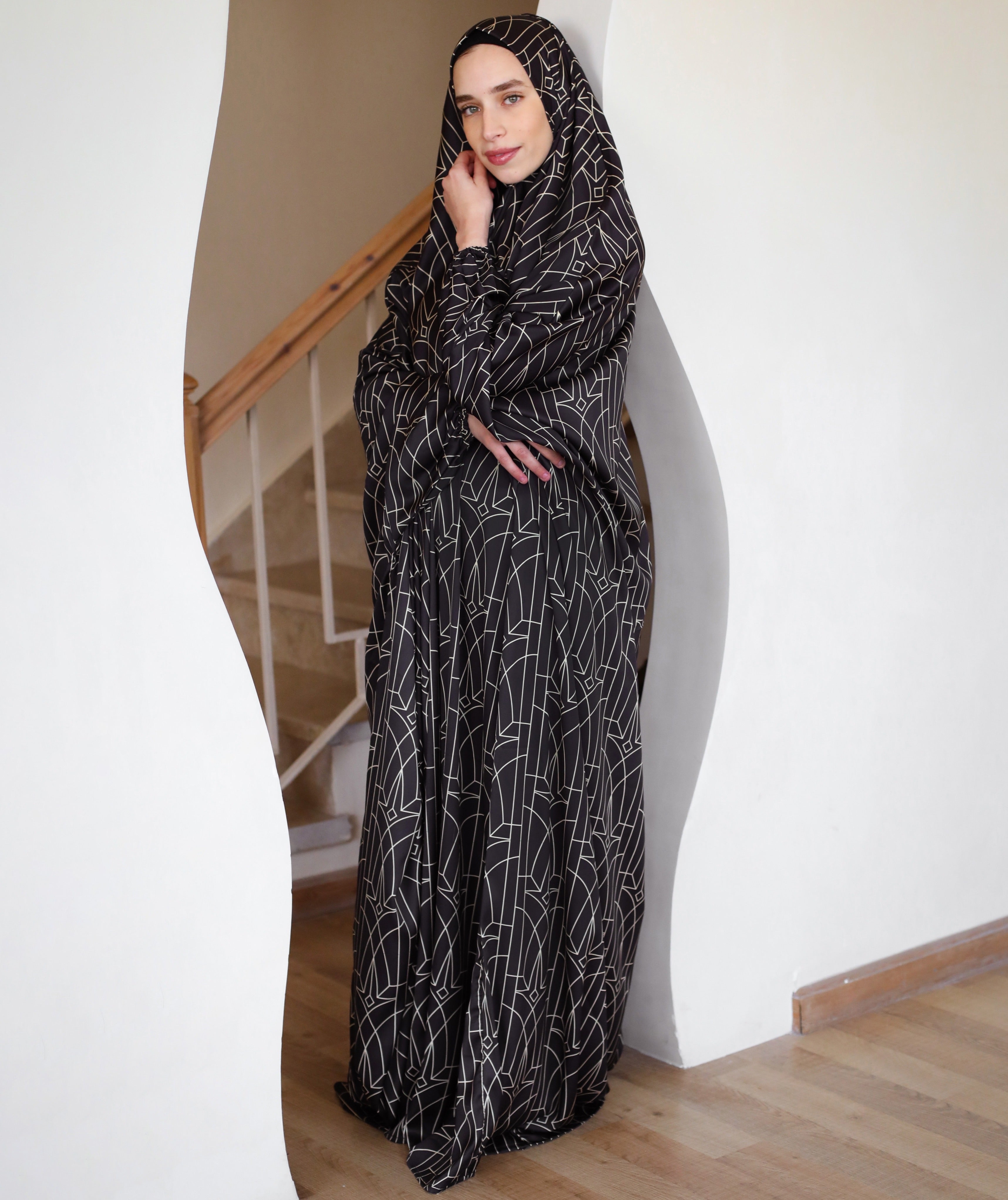 Obsidian Gold Slip On Khimar