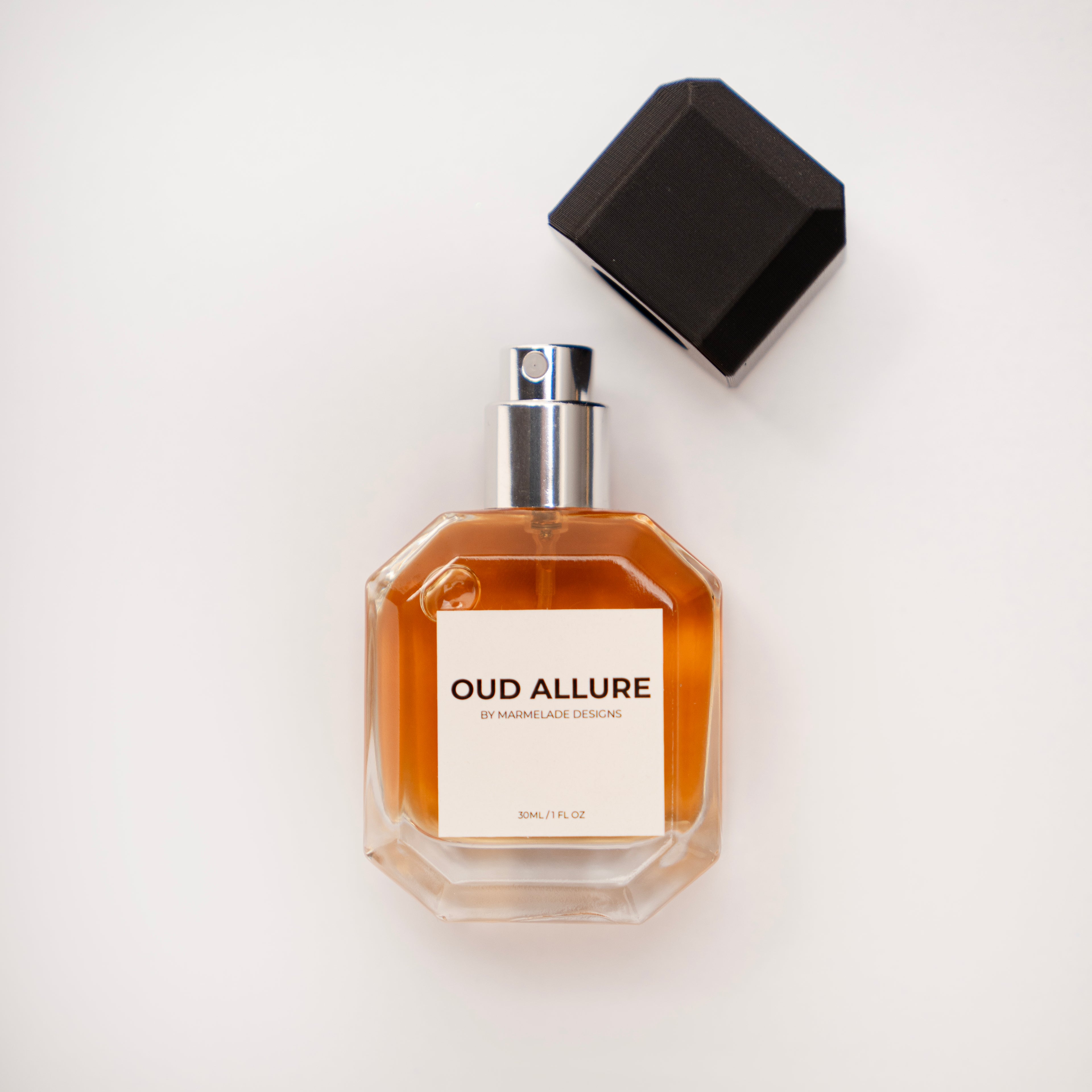 Oud Allure Fabric Perfume