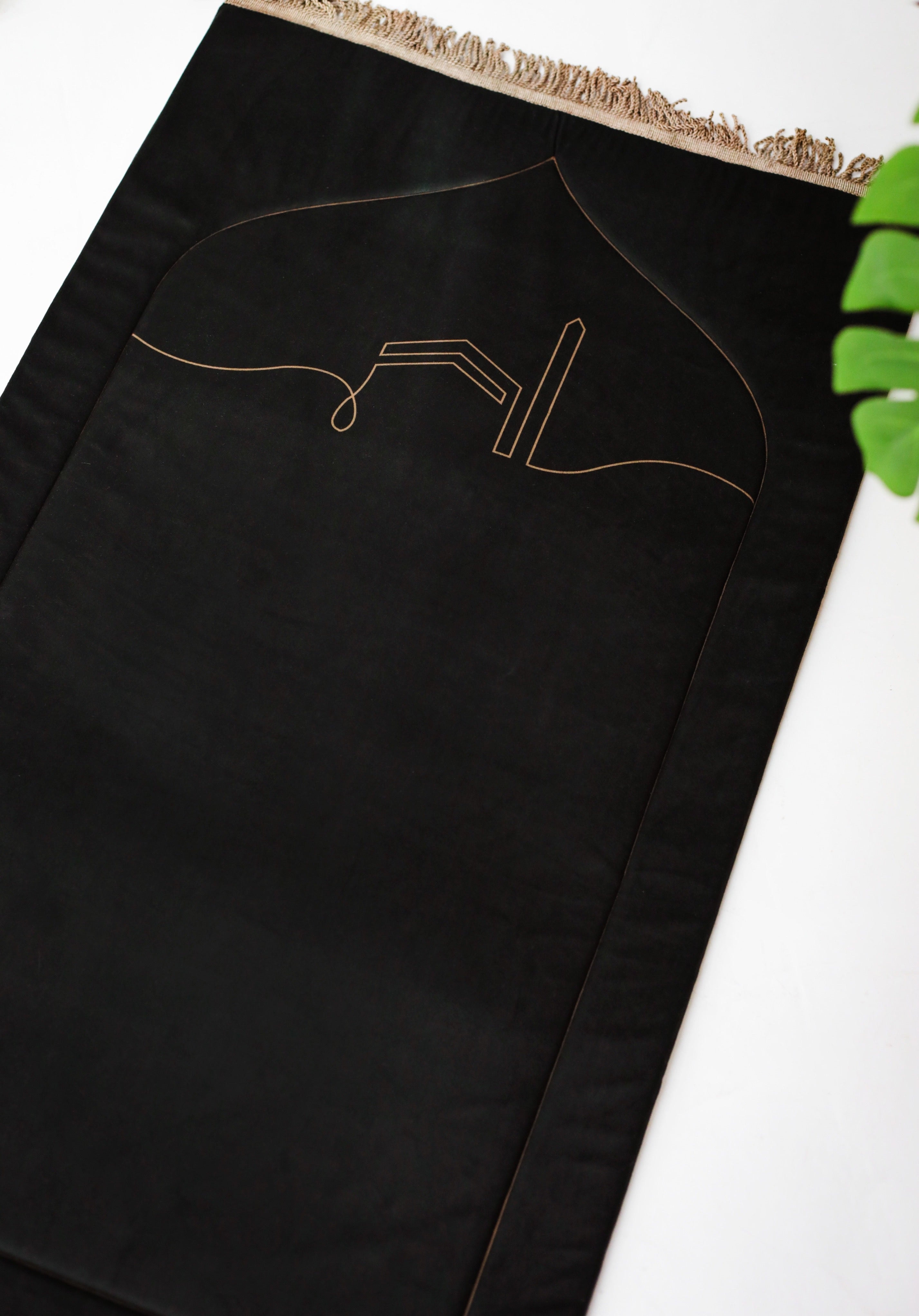 Makkah Moments in Black Padded Rug