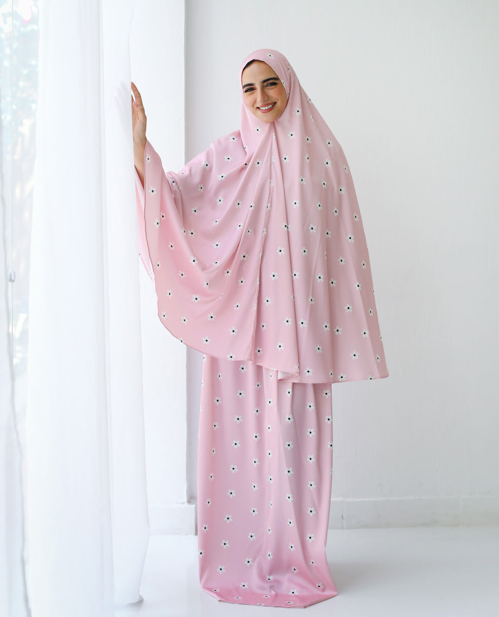 Daisy Pink Prayer Set