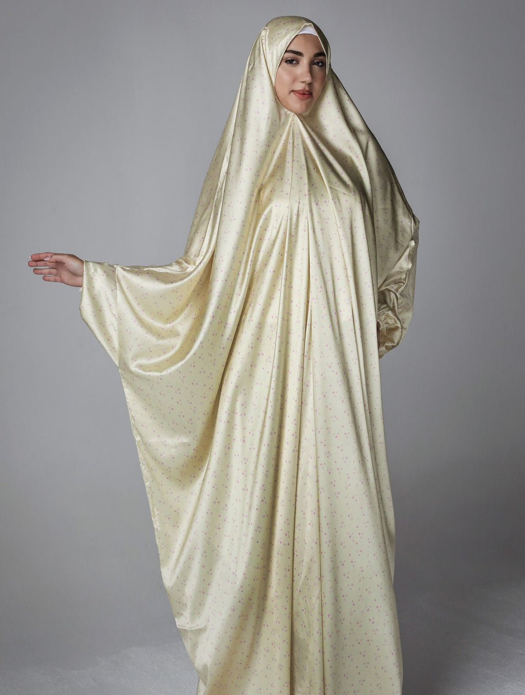 Butter Yellow Glaze - Slip on Khimar